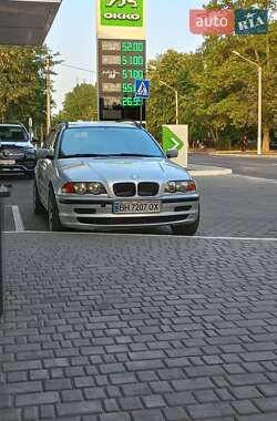 BMW 3 Series  2001