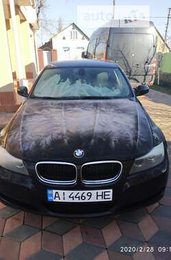 BMW 3 Series  2011