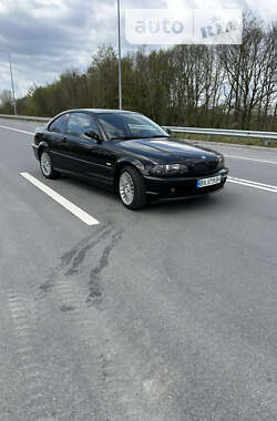 BMW 3 Series  2002