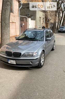 BMW 3 Series  2003