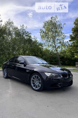 BMW 3 Series  2011