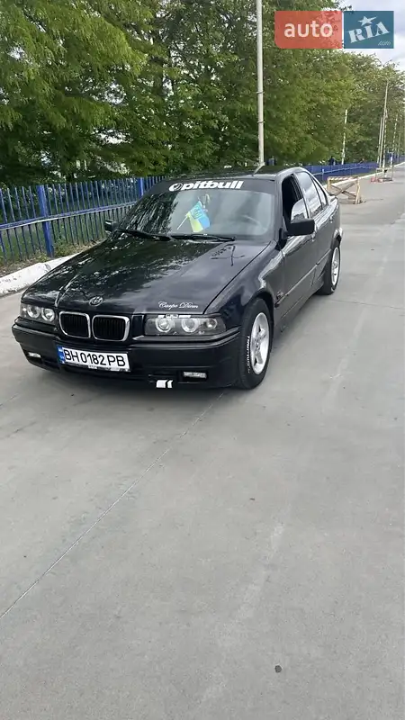 BMW 3 Series 1995