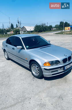 BMW 3 Series  1999