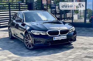 BMW 3 Series  2019