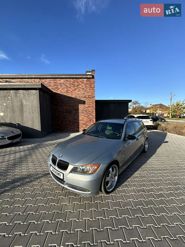 Універсал BMW 3 Series