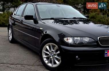 BMW 3 Series  2005