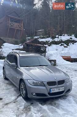 BMW 3 Series  2009