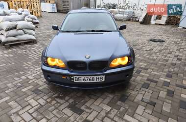 BMW 3 Series  2003