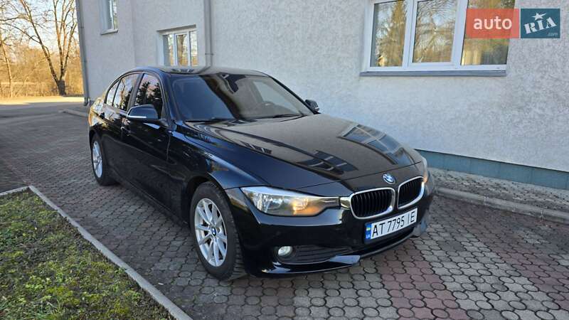 BMW 3 серия 2014 року в Івано-Франківську