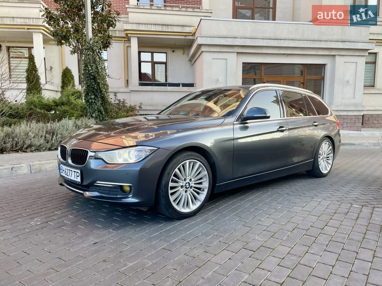 2013 BMW 3er - мініатюра 2