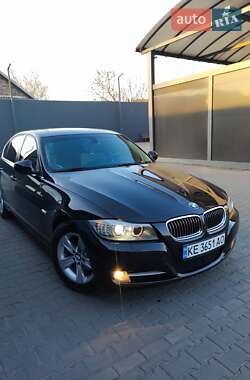 BMW 3 Series 2011