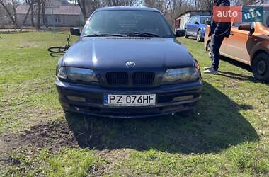 BMW 3 Series  1999