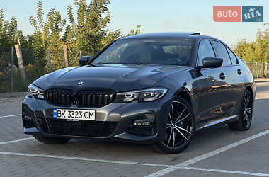 BMW 3 Series  2019