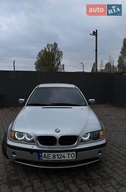 BMW 3 Series  2002