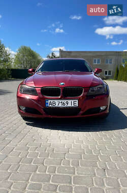 BMW 3 Series  2011