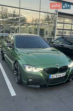 BMW 3 Series  2017