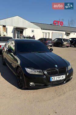 BMW 3 Series  2011