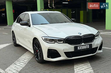 BMW 3 Series  2020