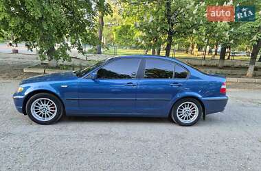 BMW 3 Series  2002