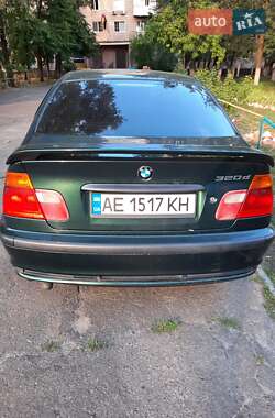 BMW 3 Series  2001