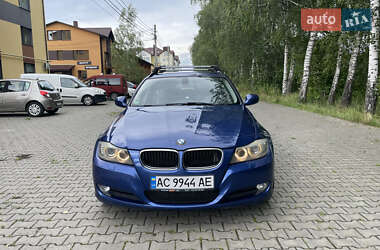 BMW 3 Series  2011