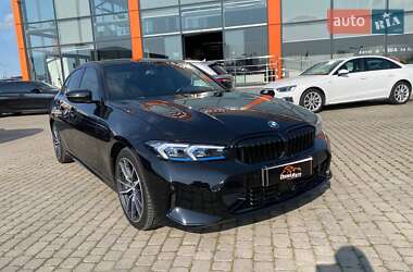 BMW 3 Series  2019