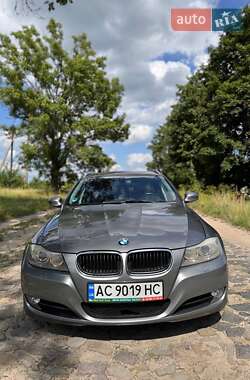 BMW 3 Series  2012