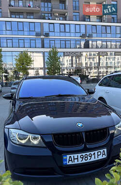 BMW 3 Series 2005