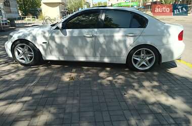 BMW 3 Series  2005