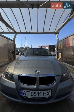 BMW 3 Series  2005