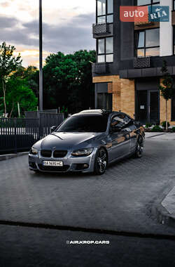BMW 3 Series  2011