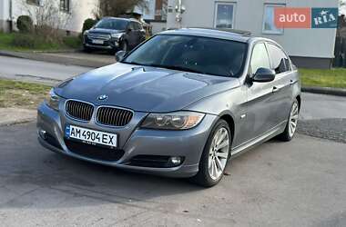 BMW 3 Series  2011