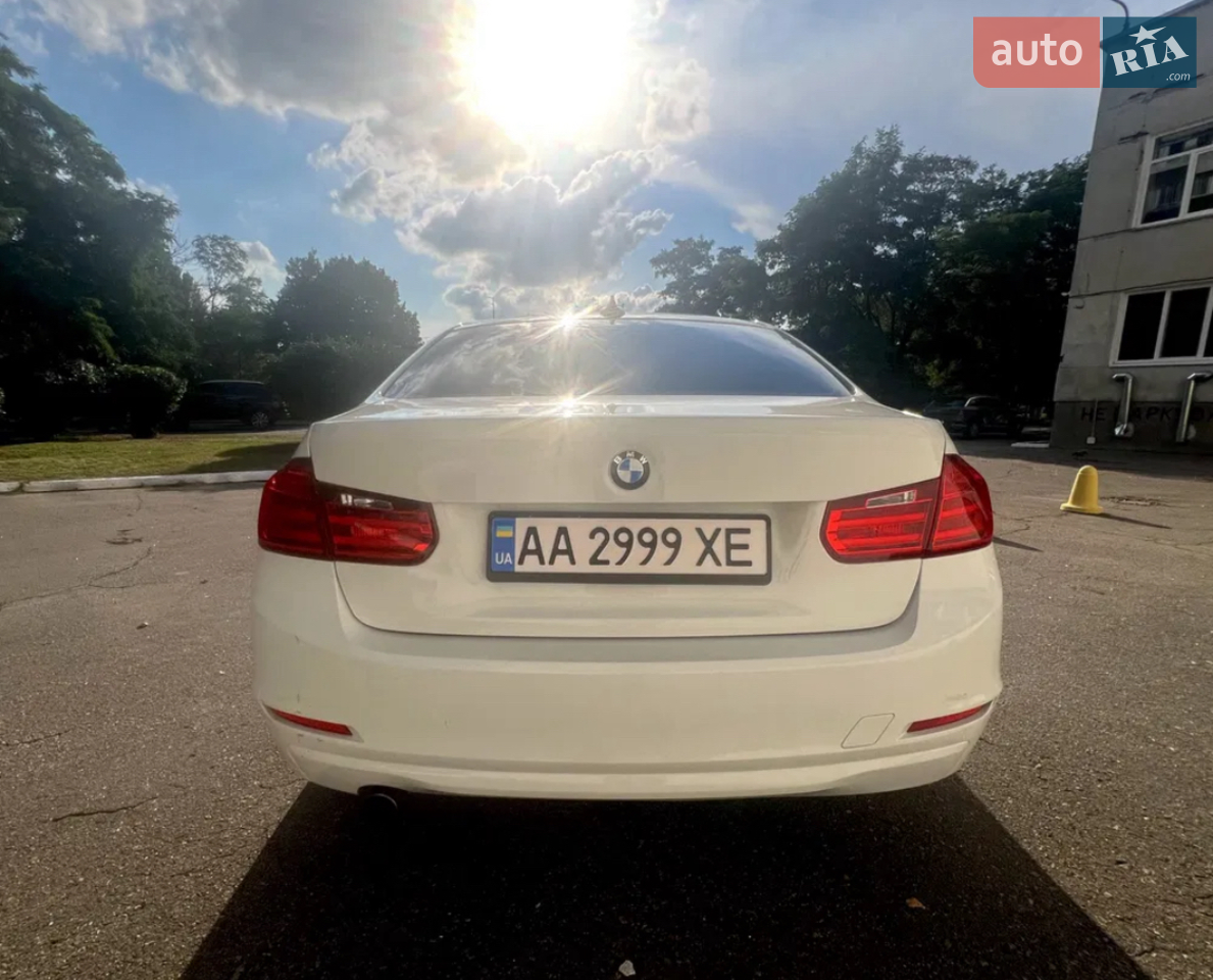 2015 BMW 3er - мініатюра 4