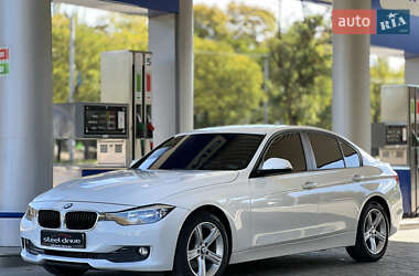 BMW 3 Series  2013