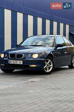 BMW 3 Series  2001