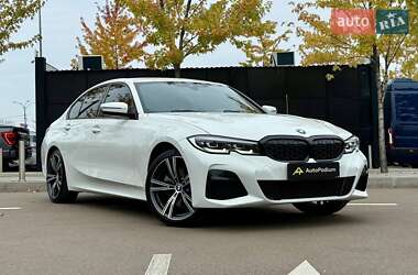 BMW 3 Series  2019