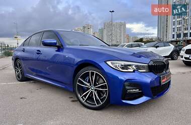 BMW 3 Series  2022
