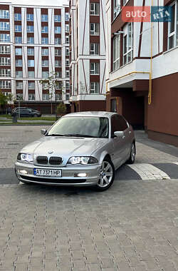 BMW 3 Series  2001