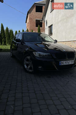 BMW 3 Series  2010