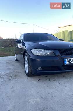 BMW 3 Series  2005