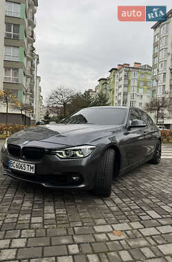 BMW 3 Series  2016