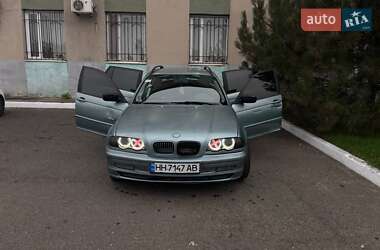 BMW 3 Series  2001
