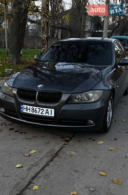 BMW 3 Series  2005