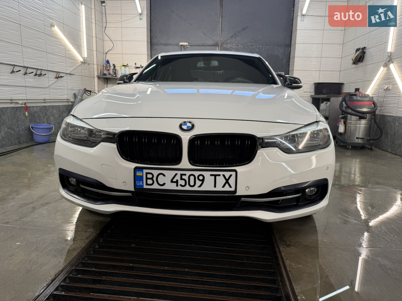 2017 BMW 3er - мініатюра 2