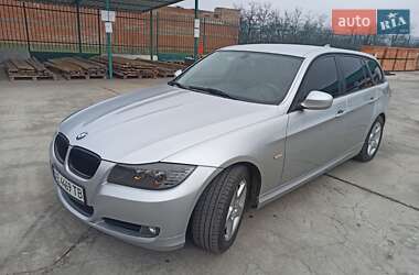 BMW 3 Series  2009