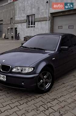 BMW 3 Series  2002