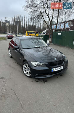 BMW 3 Series  2005