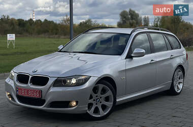 BMW 3 Series  2010