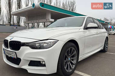 BMW 3 Series  2016