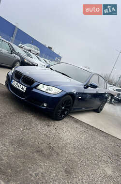 BMW 3 Series  2010